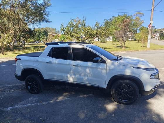 FIAT TORO 1.3 TURBO 270 FLEX FREEDOM AT6 FIAT TORO 1.3 TURBO 270 FLEX FREEDOM AT6